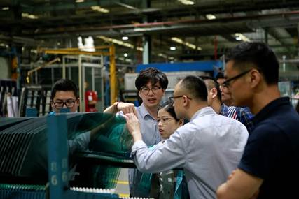 伟巴斯特的极致天窗工艺澳门新葡京app遇见(图8)