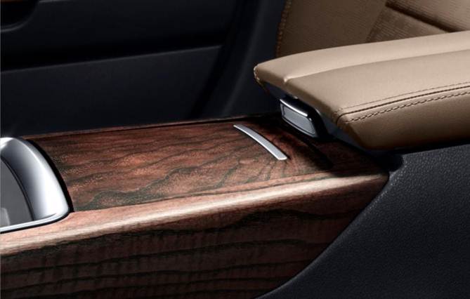 伟巴斯特的极致天窗工艺澳门新葡京app遇见(图22)