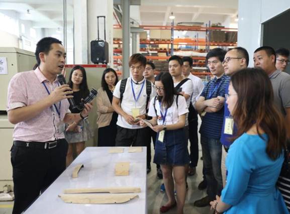 伟巴斯特的极致天窗工艺澳门新葡京app遇见(图25)