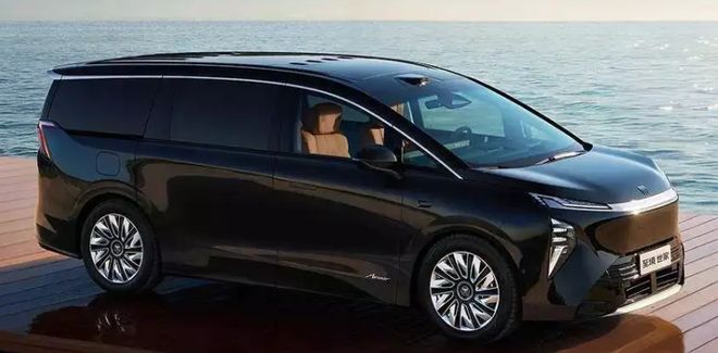 逍遥智行系统引领4399万起的智能新境界新葡京别克至境世家MPV重塑豪华出行：(图1)