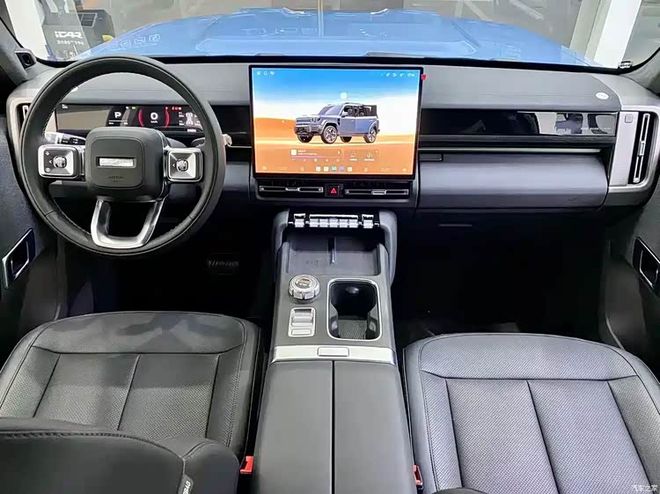 5米长455马力续航1200km新葡京娱乐iCAR V27到店(图6)